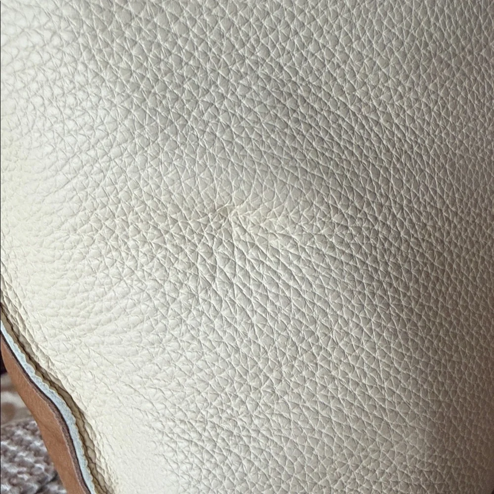Carolina Herrera Delphine Ivory and Tan Hobo Bag - Picture 8 of 8